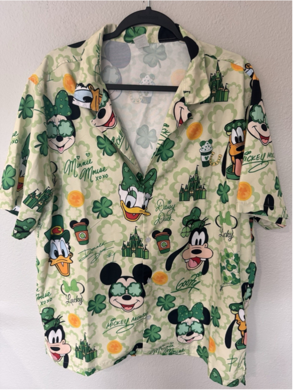 Disney St Patrick’s Day Button Up Shirt Mickey Minnie Green L Unisex - Picture 2 of 6